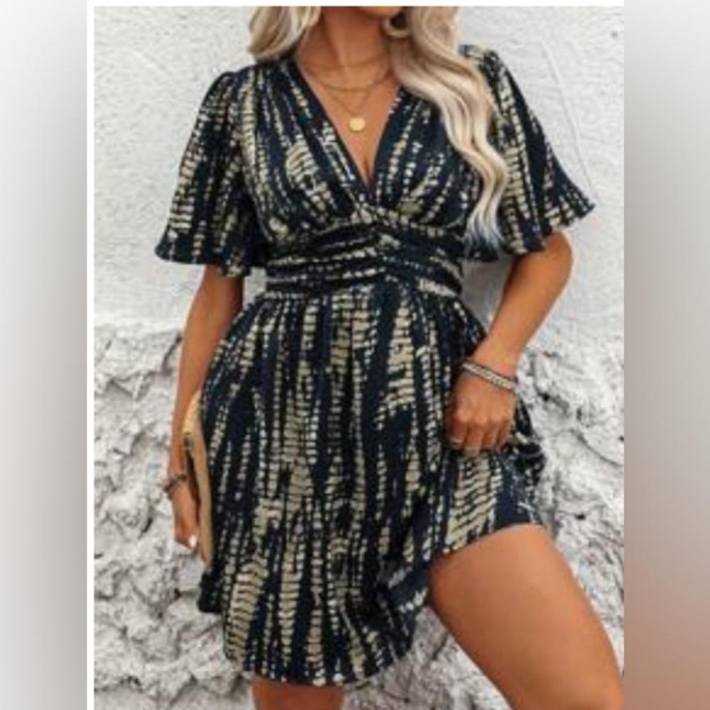 SHEIN Black and Cream Patterned Mini Dress